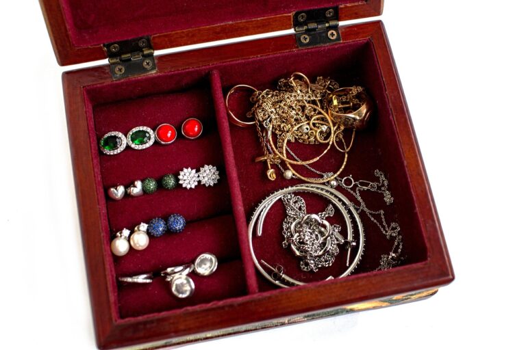 antique jewelry box: A Timeless Treasure for Collectors and Decor Lovers antique jewelry box